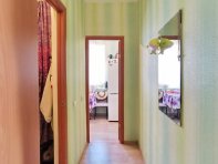 Коридор в сторону кухни