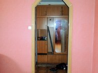 Выход из зала