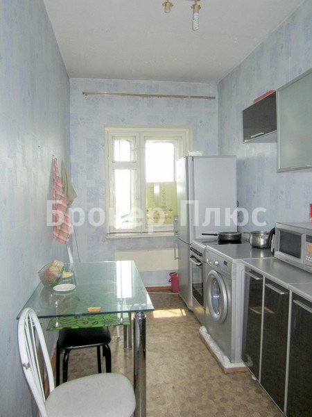 Сдаю 2-к. квартиру, 50 м². Кызыл, Южный, Ангарский б-р, 10