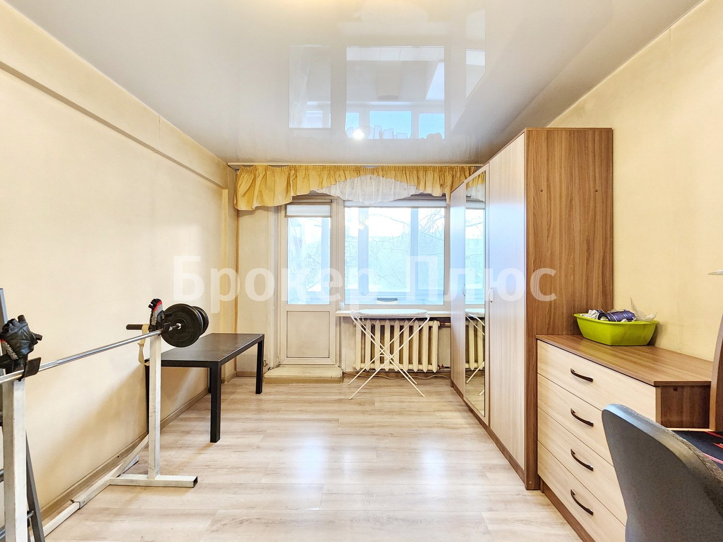 Продаю 1-к. квартиру, 32.9 м². Кызыл, бульвар, 27