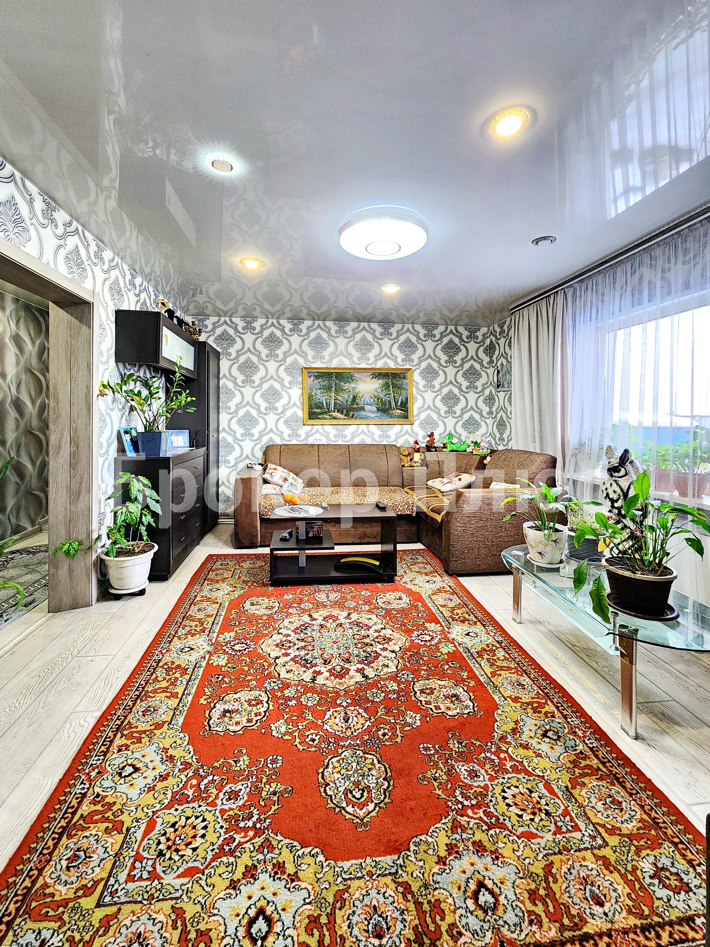 Продаю 3-к. жилье на земле, 70 м². Кызыл, Маяковского