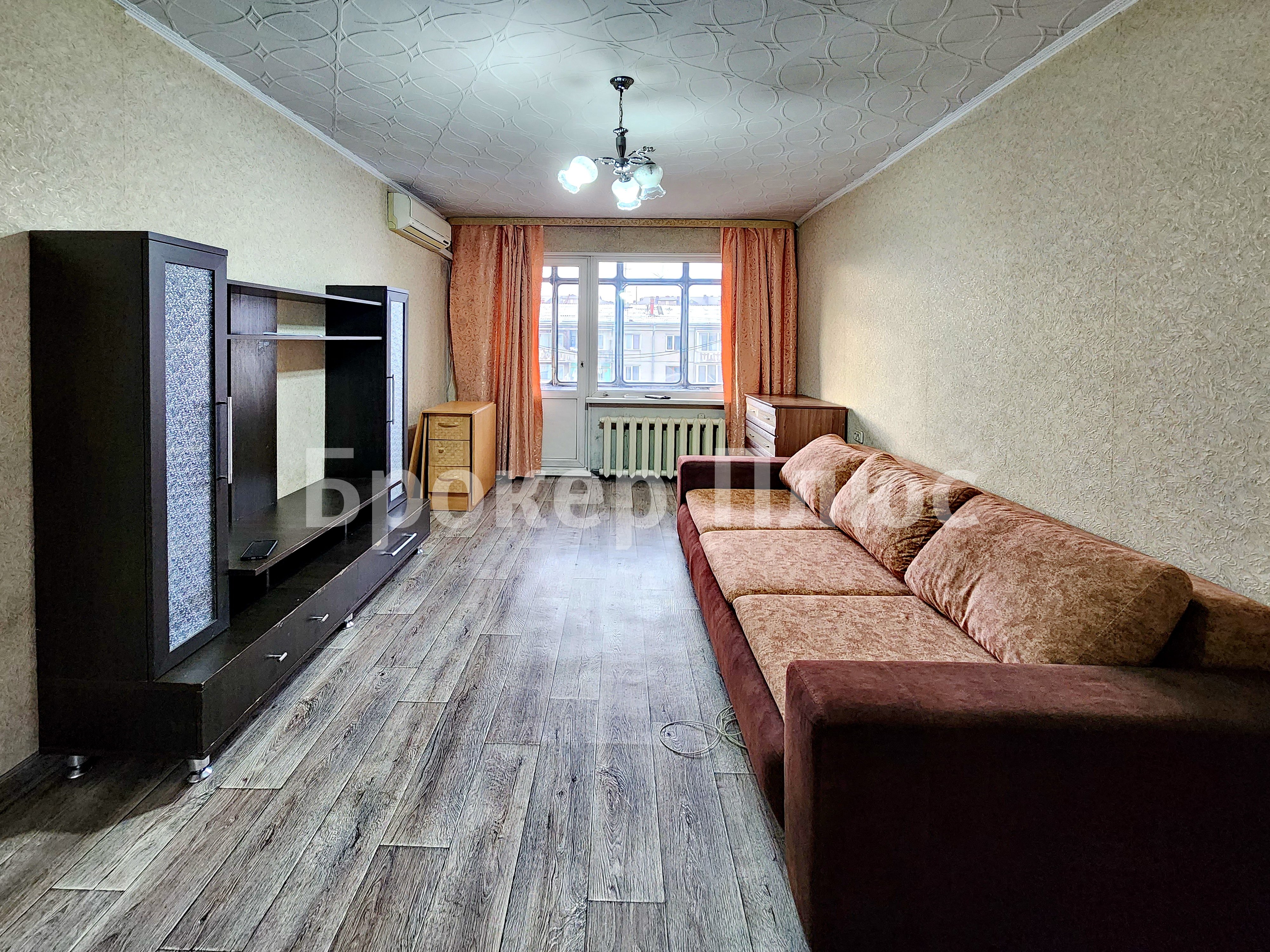 Продаю 2-к. квартиру, 51 м². Кызыл, бульвар, 27