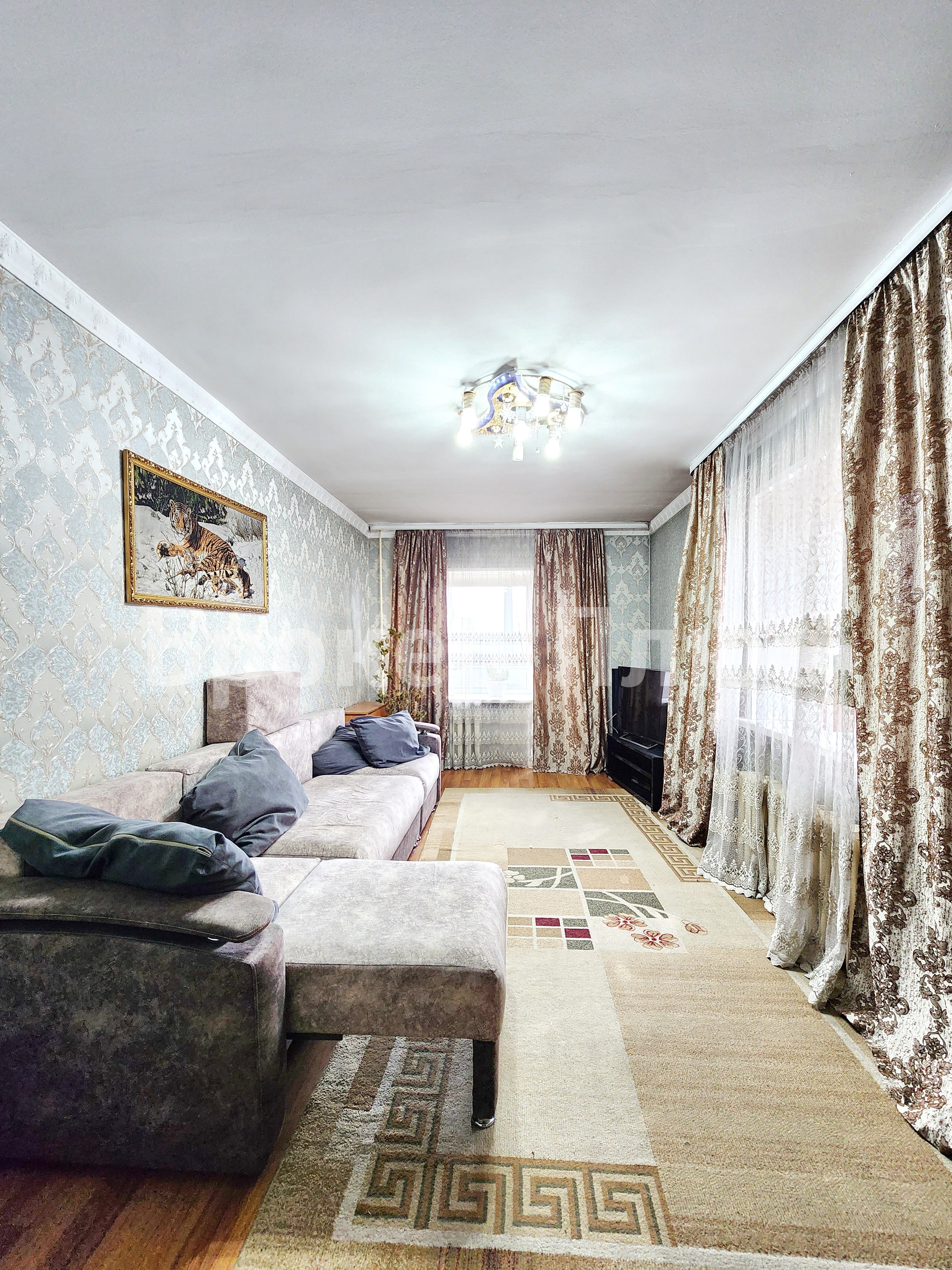 Продаю 3-к. квартиру, 64.7 м². Кызыл, Энергетиков, 5