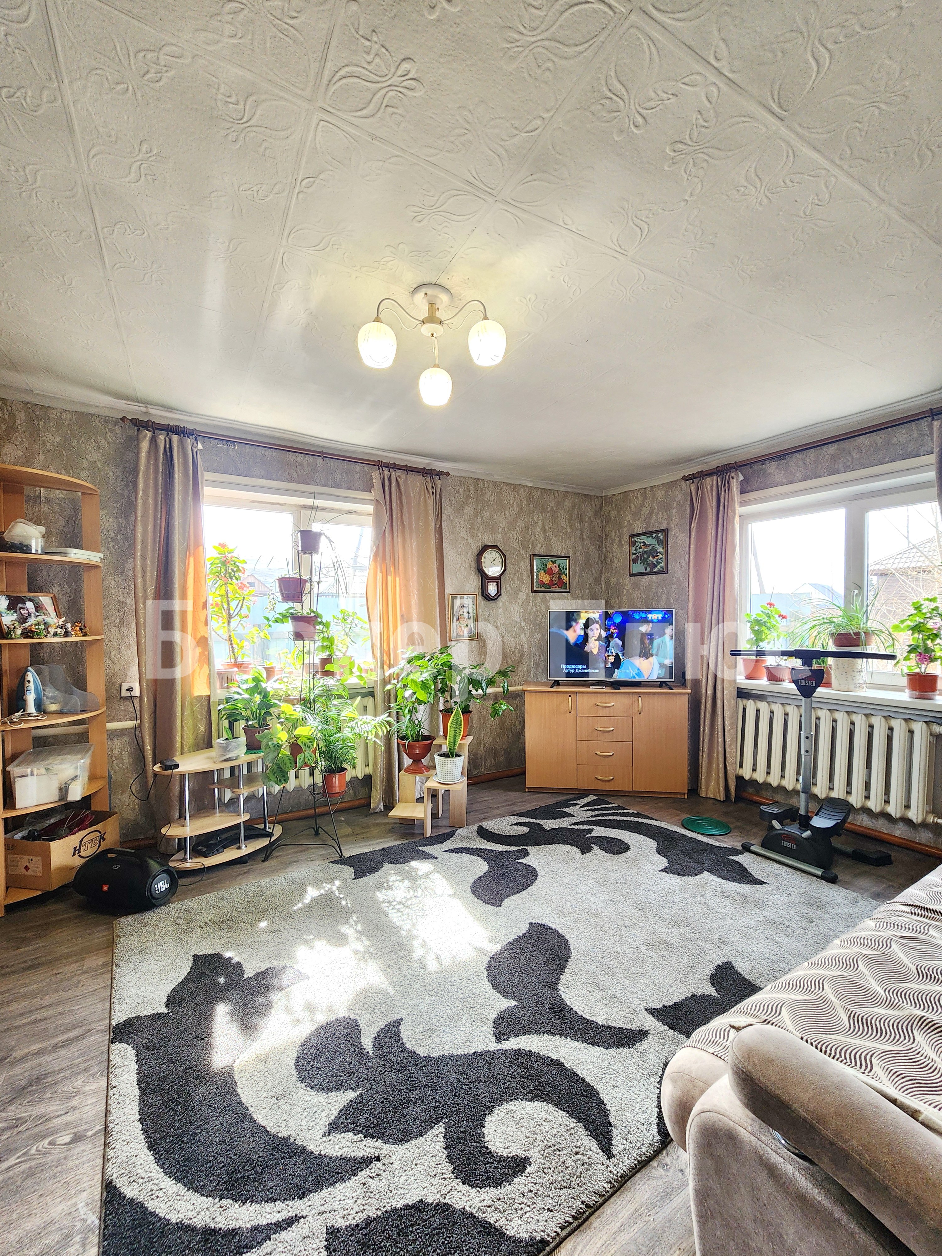 Продаю 3-к. жилье на земле, 79.4 м². Кызыл, Буренская