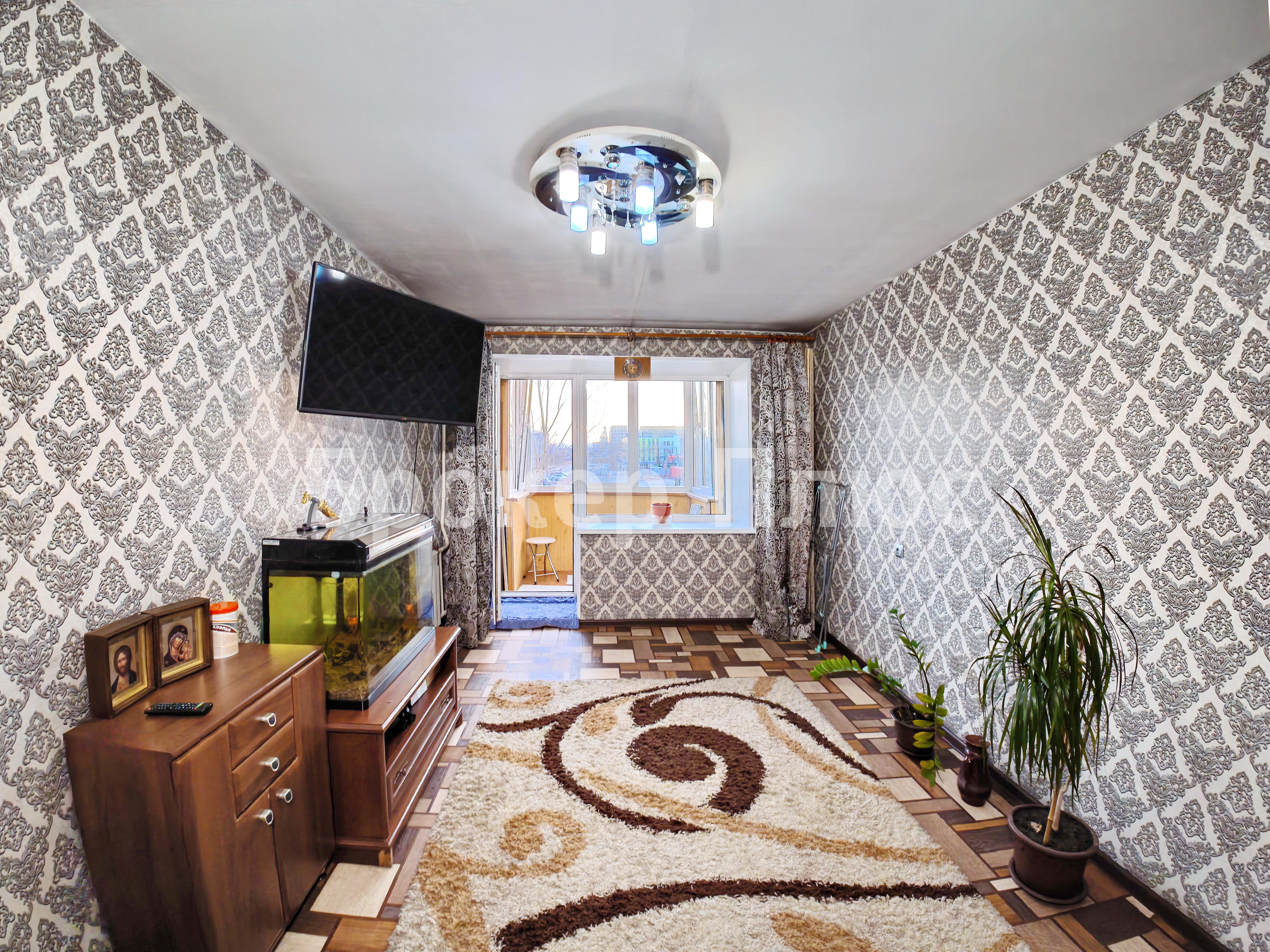Продаю 2-к. квартиру, 50 м². Кызыл, Ооржака Лопсанчапа, 17