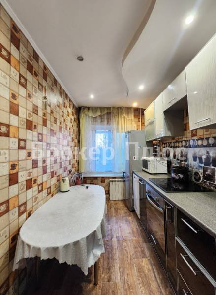 Сдаю 2-к. квартиру, 49 м². Кызыл, Южный, Лопсанчапа, 37/2