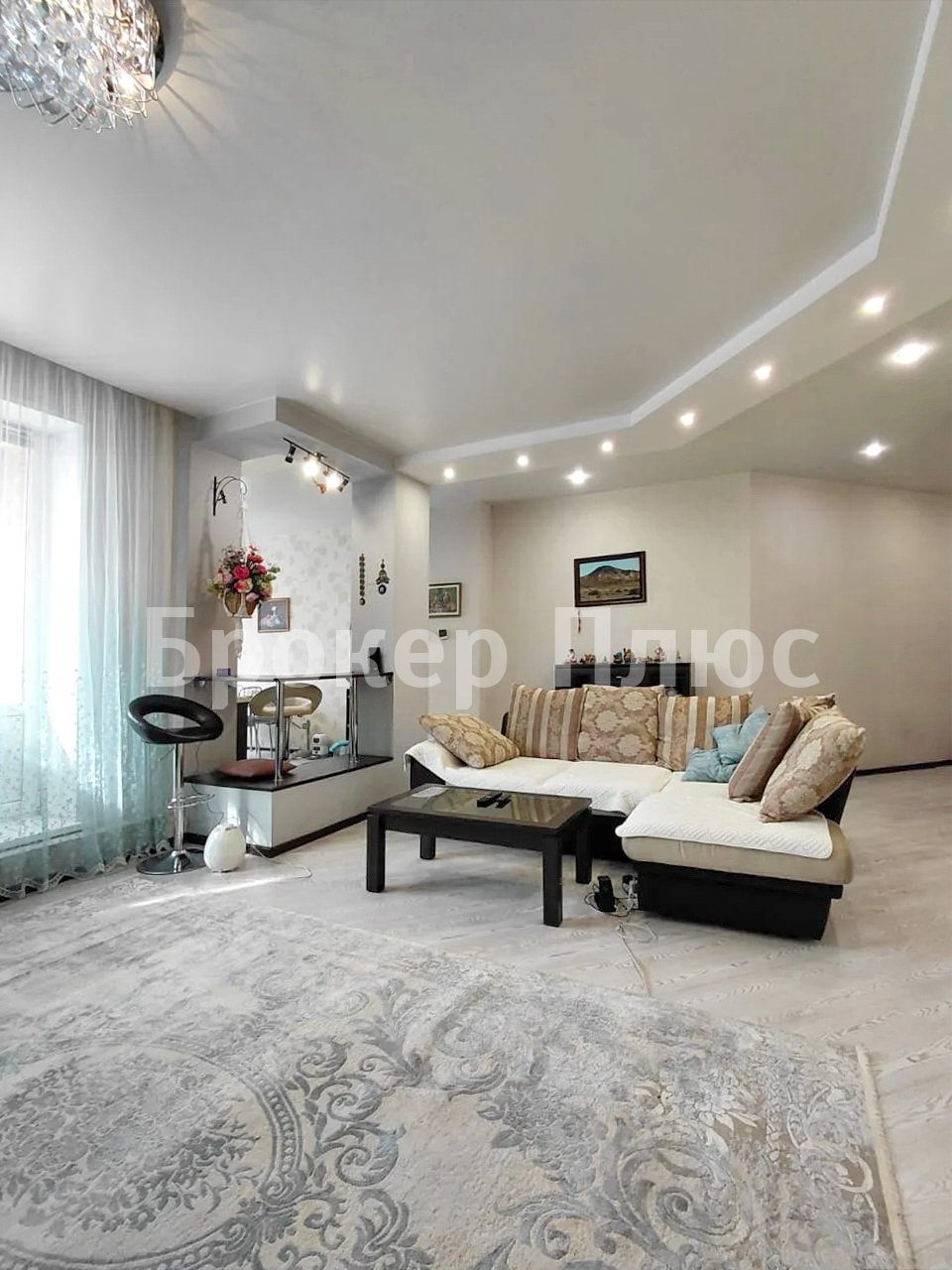 Продаю 4-к. квартиру, 130 м². Абакан, Колхозная, 34