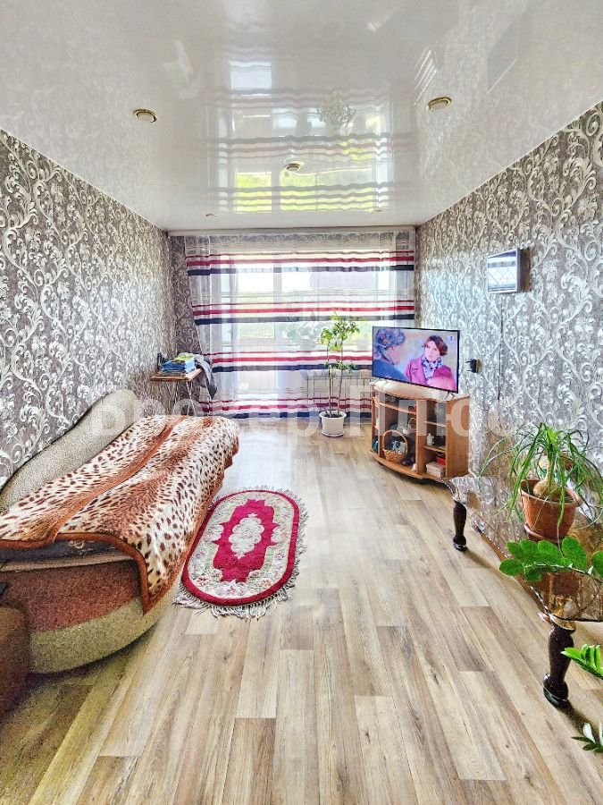 Продаю 2-к. квартиру, 50 м². Кызыл, Правый берег, Правобережная, 32