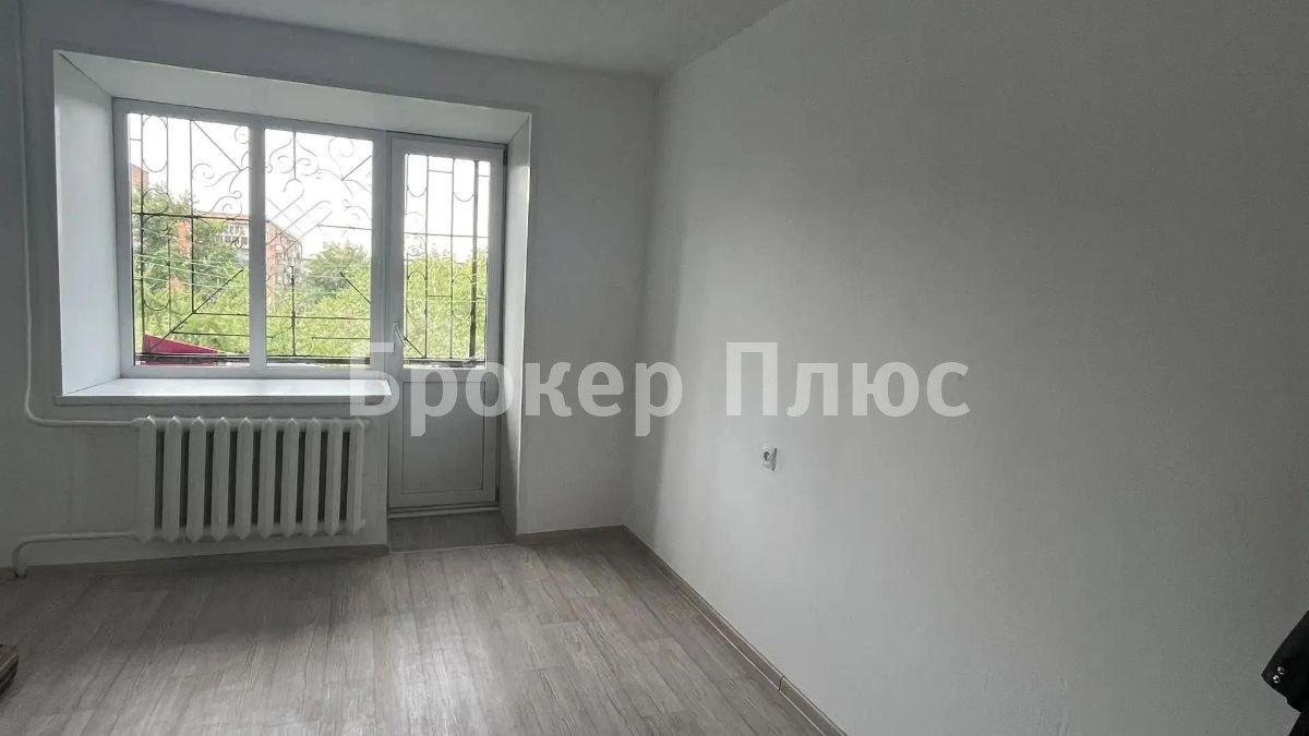 Продаю 3-к. квартиру, 58 м². Кызыл, Гора, Калинина, 3