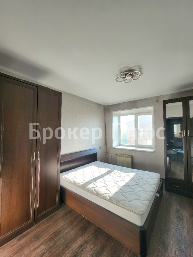 Сдаю 2-к. квартиру, 50.8 м². Кызыл, Центр, Красноармейская, 237